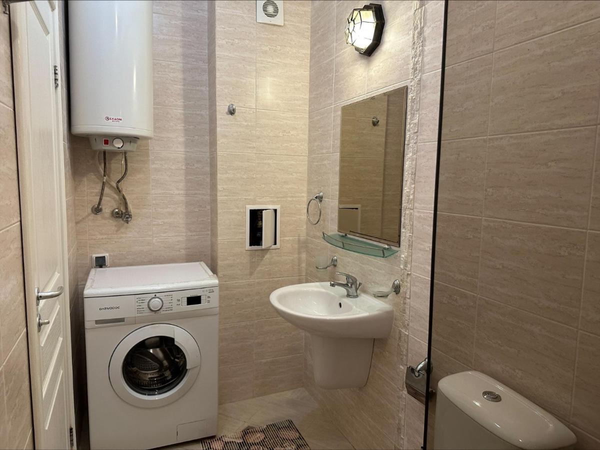 Menada Romance Marine Apartments Pantai Sunny Bagian luar foto