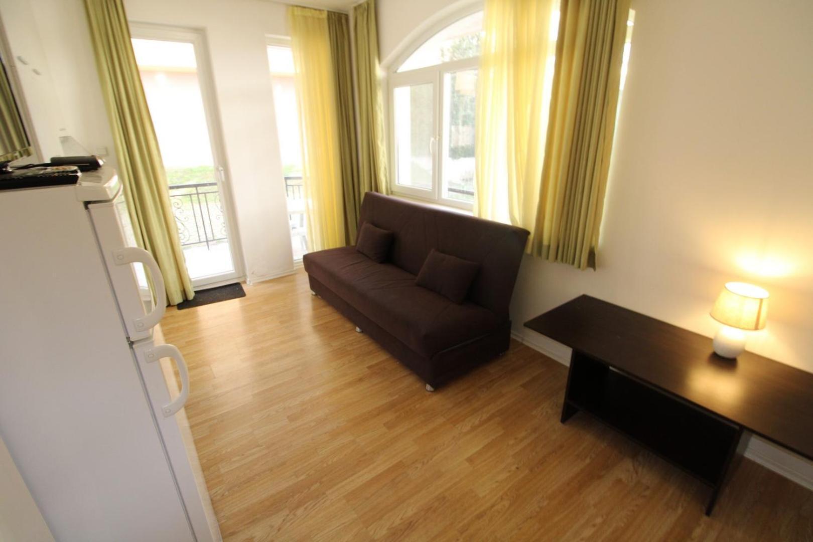Menada Romance Marine Apartments Pantai Sunny Ruang foto